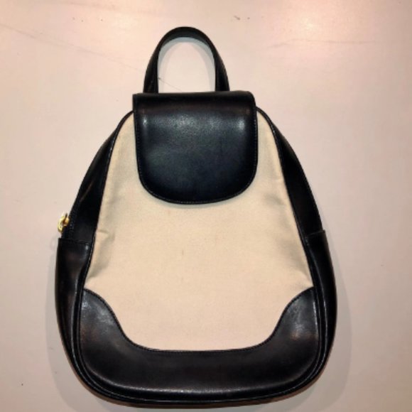 Lot of 7 purses - Picture 3 of 7